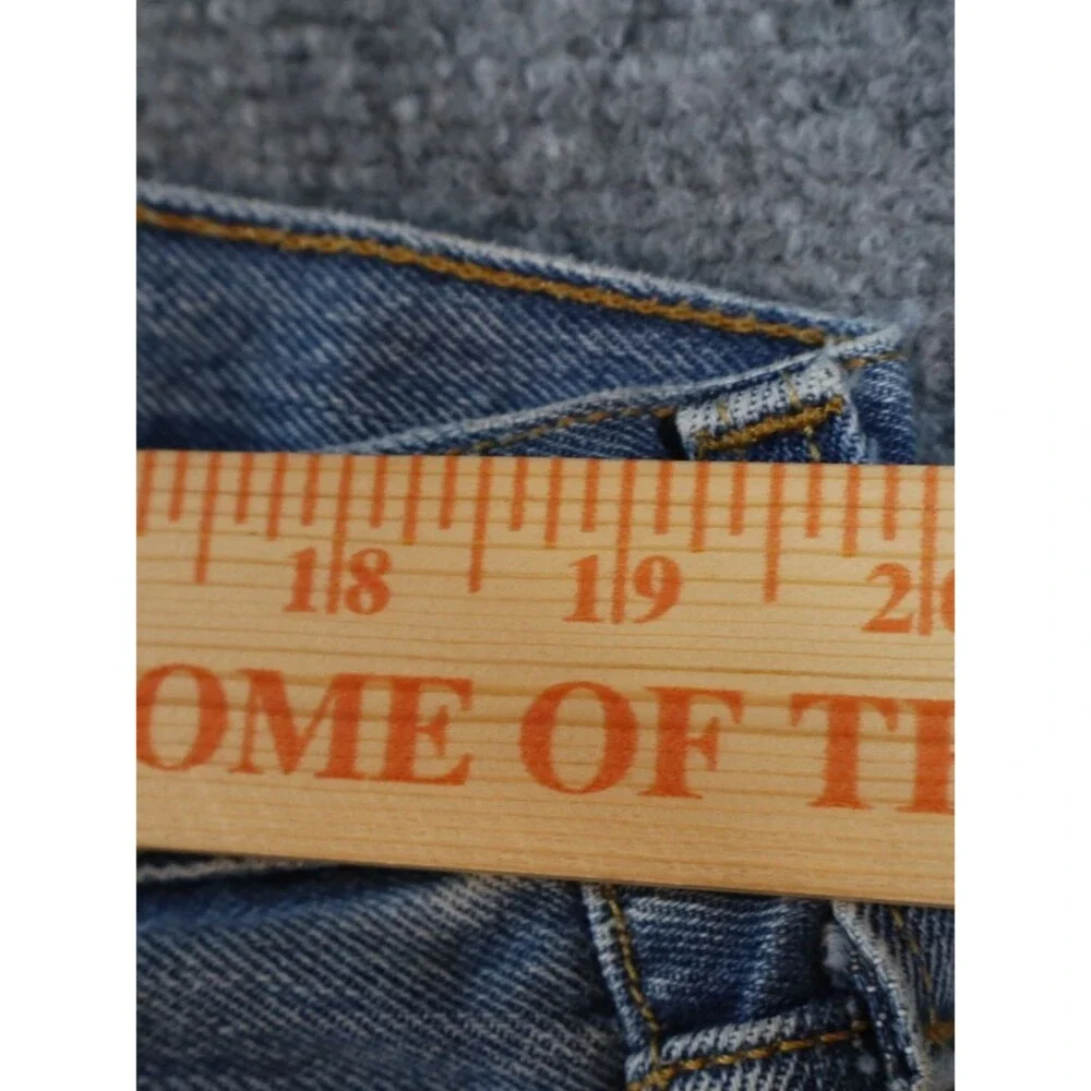 Levi’s 501 Jeans Mens 40x34 Light Wash Denim Straight Leg Button Fly Classic